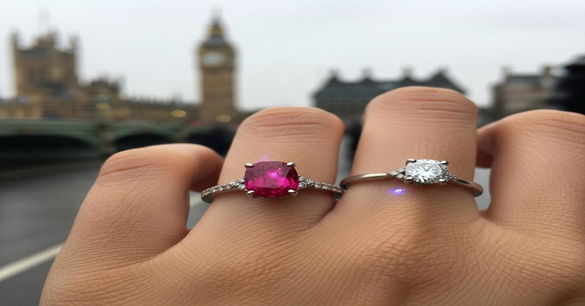 Fluorescence IRL: Why Some Stones Glow on Cloudy Days in London but Not in LA
