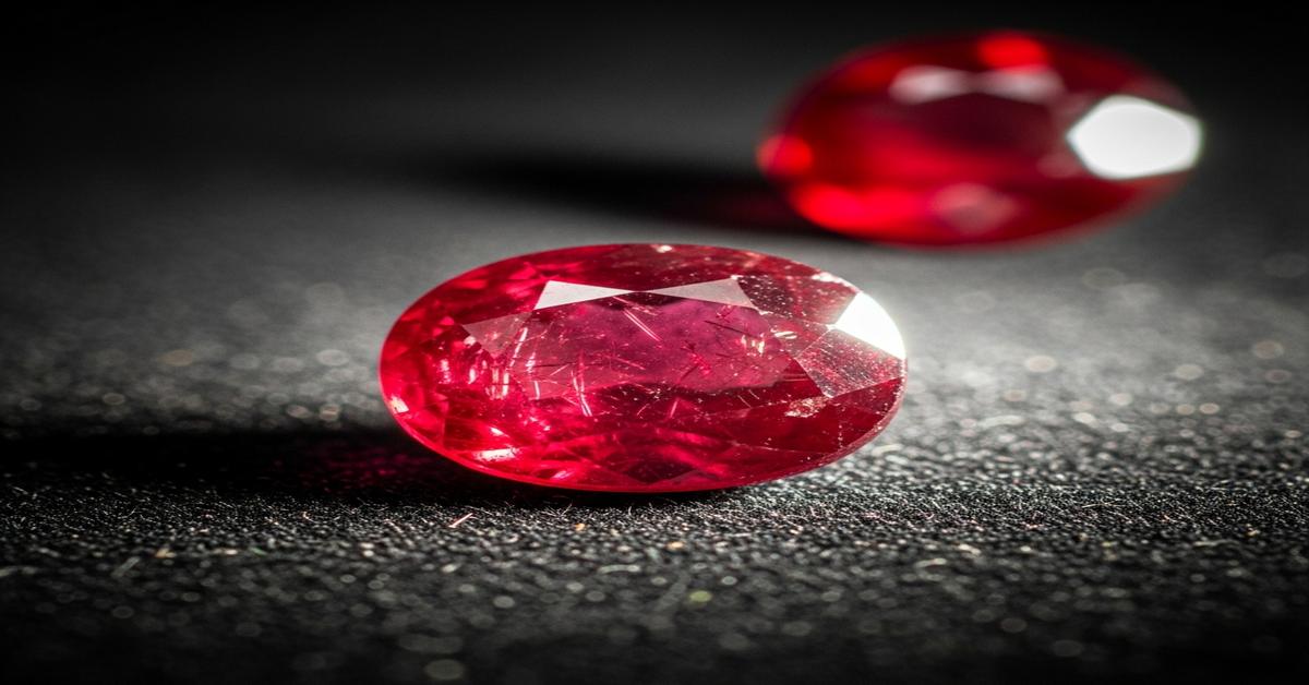 “Burmese” Ruby Warning: 99% of “Burmese Rubies” Online Are Fakes, The Telltale Signs of a Natural, Unheated Ruby.