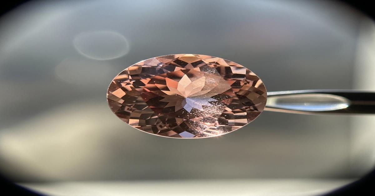 Morganite Fades in Sunlight: This Popular “Pink” Gem Is a Bad Investment, Why Jewelers Don’t Tell You It’s Unstable.